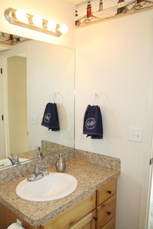 3 Queen Beds, 1 Twin Bed, 2 Rooms, 1 And A Half Bath, Self Check-In, Flexcation Equipped Idaho Falls Exteriör bild